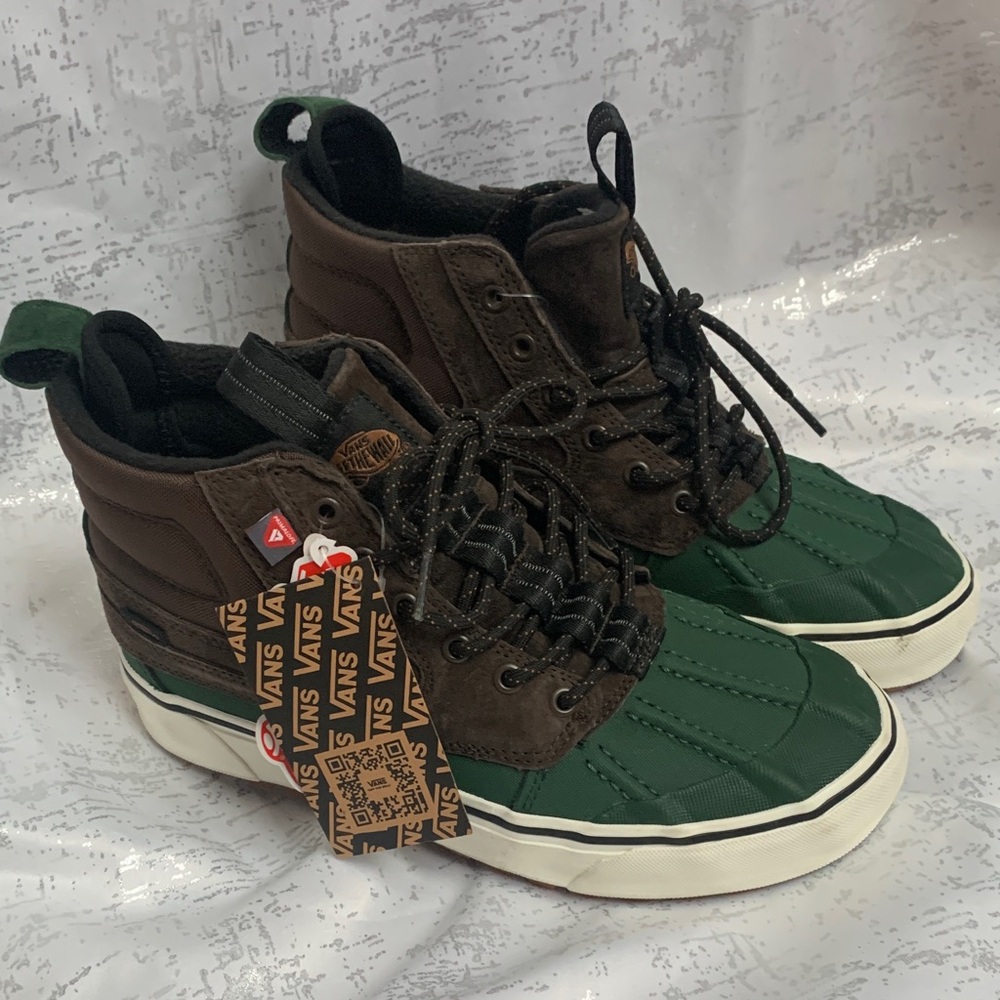 Vans Men's Green & Brown High-Top Duck Boots
